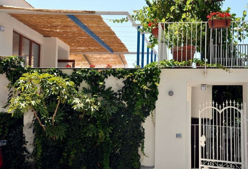 Номер Стандарт Вид на Море, B&b Canto Delle Sirene