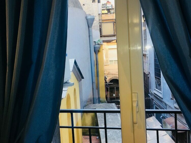 اتاق عادی, Affittacamere B&b Grande Archivio Napoli