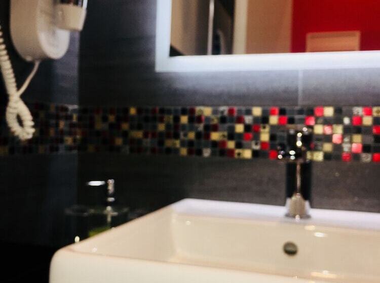 اتاق استاندارد سه نفره, Affittacamere B&b Grande Archivio Napoli