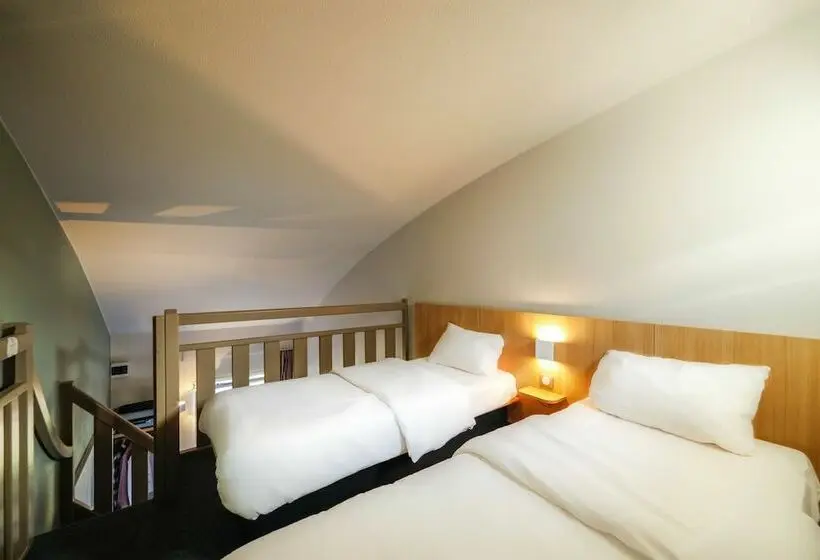 スタンダード4人部屋, B&b Hotel Nantes Atlantis Le Zenith