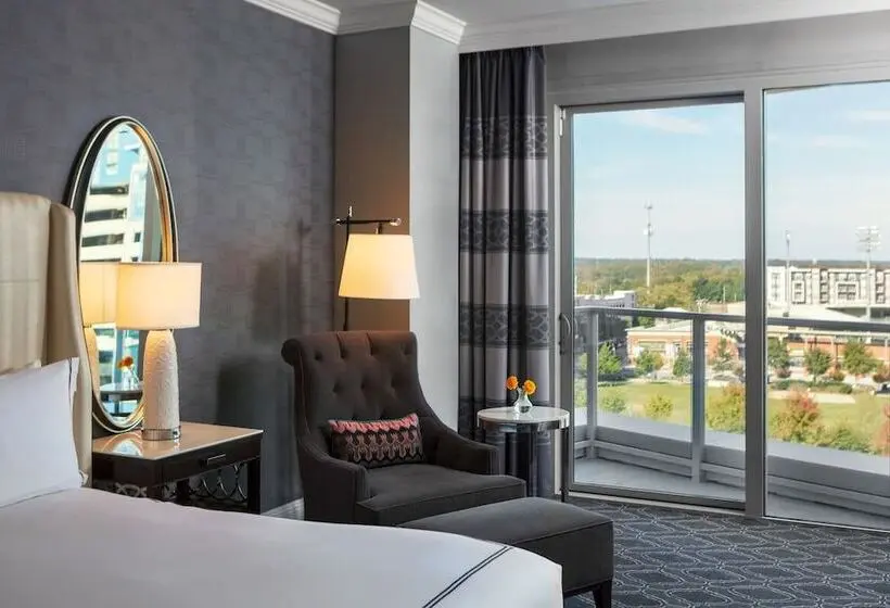 公園の見えるダブルベッドスタンダードルーム, Kimpton Tryon Park Hotel, An Ihg