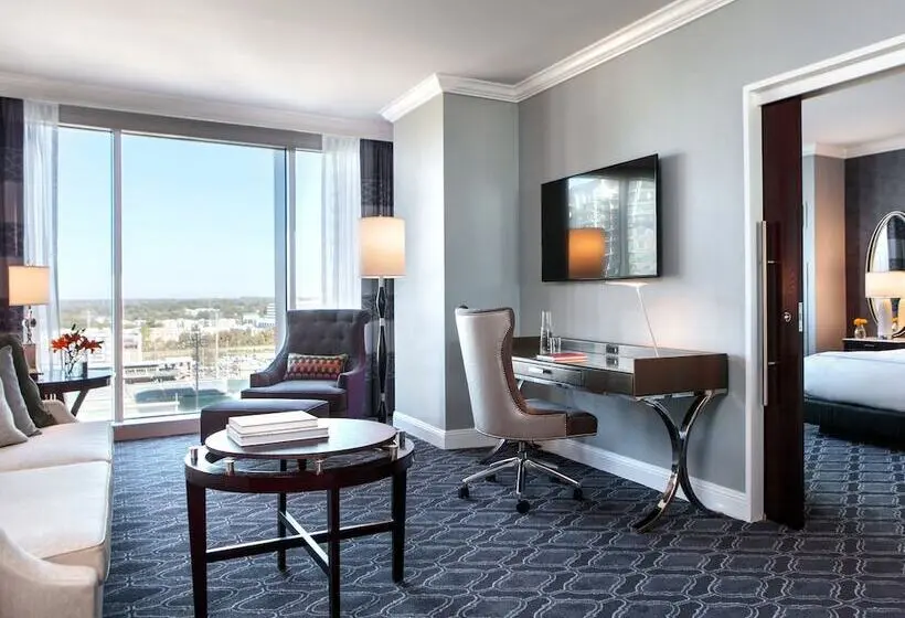 身障者適用スイートルーム, Kimpton Tryon Park Hotel, An Ihg