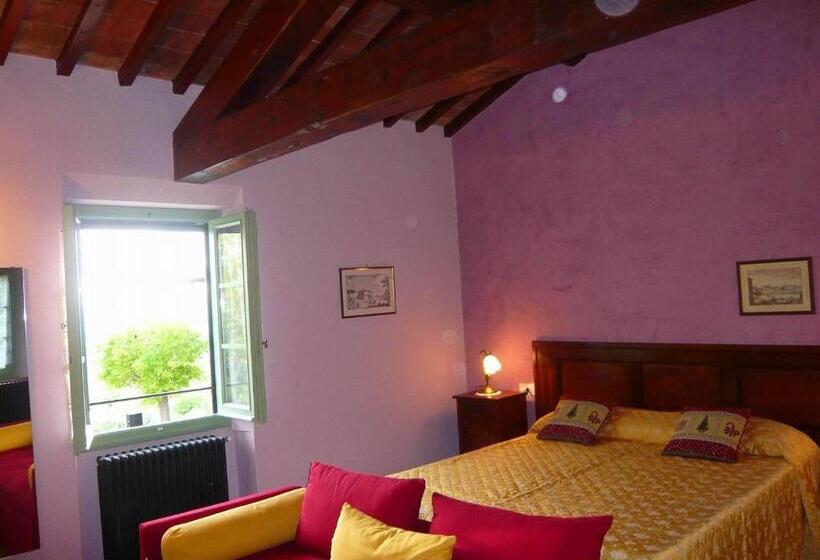 デラックストリプルルーム, La Pietra Piana Casa Vacanze