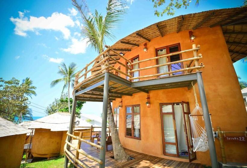 Family Suite, The Mud