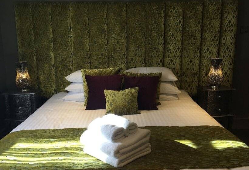 Номер Superior, The Peacock