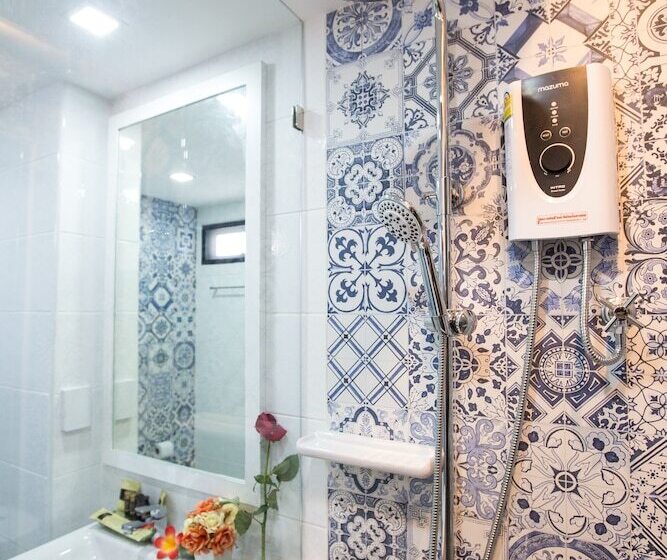 استودیوی استاندارد, Villa Baron Sha Plus