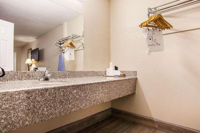 豪华套房, La Trinidad Pension House