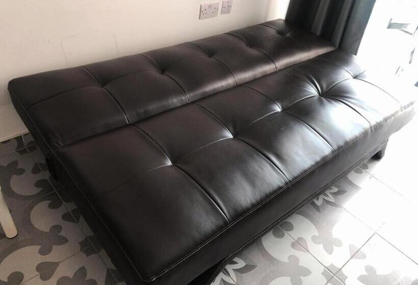 Standard Studio Terrace, Lh Sliema