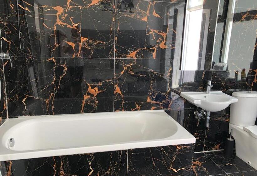 Standard Studio Terrace, Lh Sliema