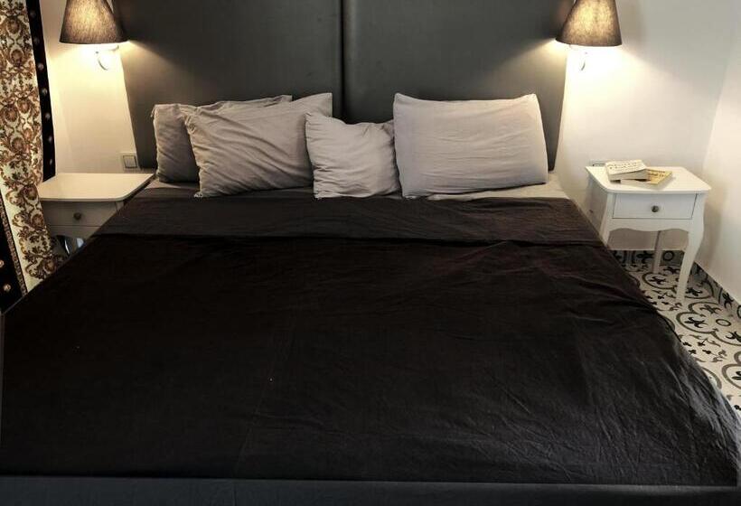 Standard Studio Terrace, Lh Sliema