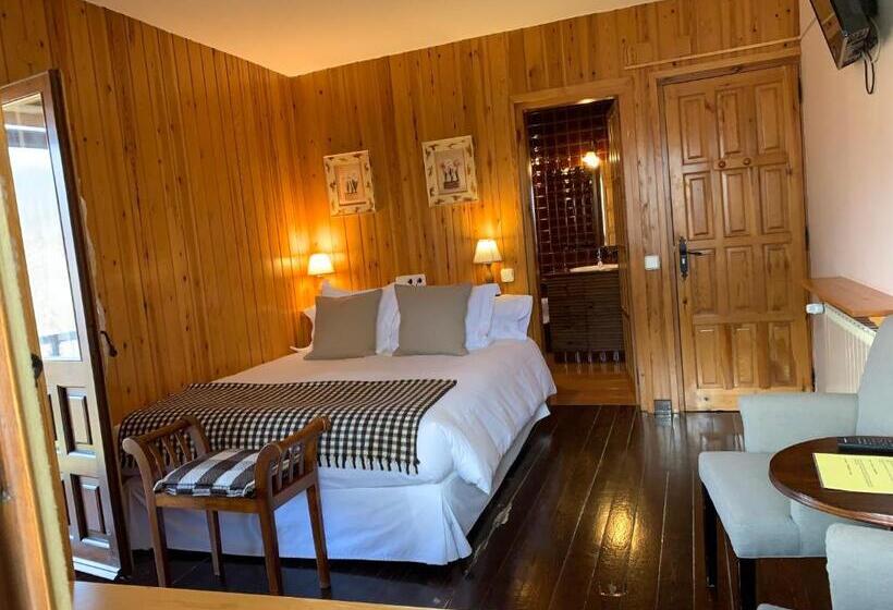 标准间带阳台, El Xalet De Taüll Hotel Rural