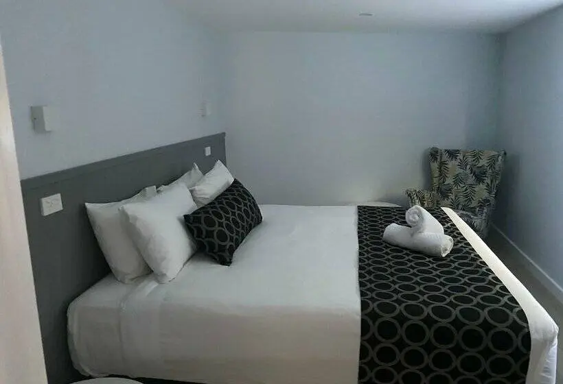 ファミリールーム, Bega Motel