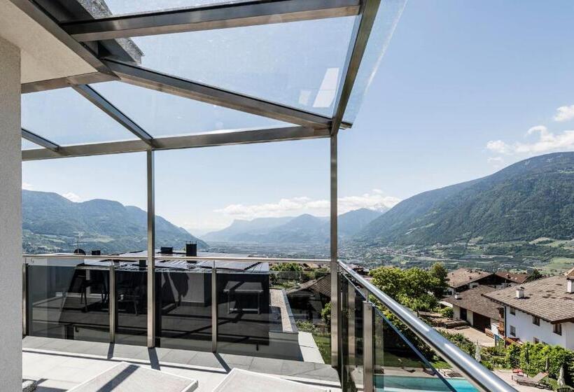 Номер Deluxe с Балконом, Amelia Rooms