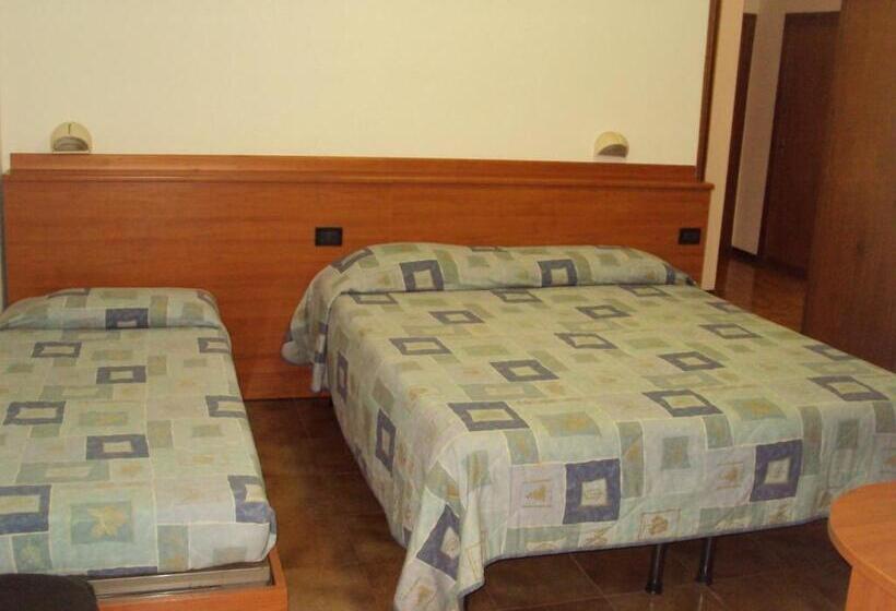 标准三人间, Fontanella