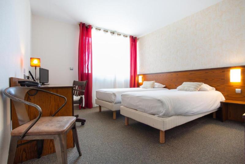 Номер Superior, Logis Hôtel Et Restaurant La Bombardière