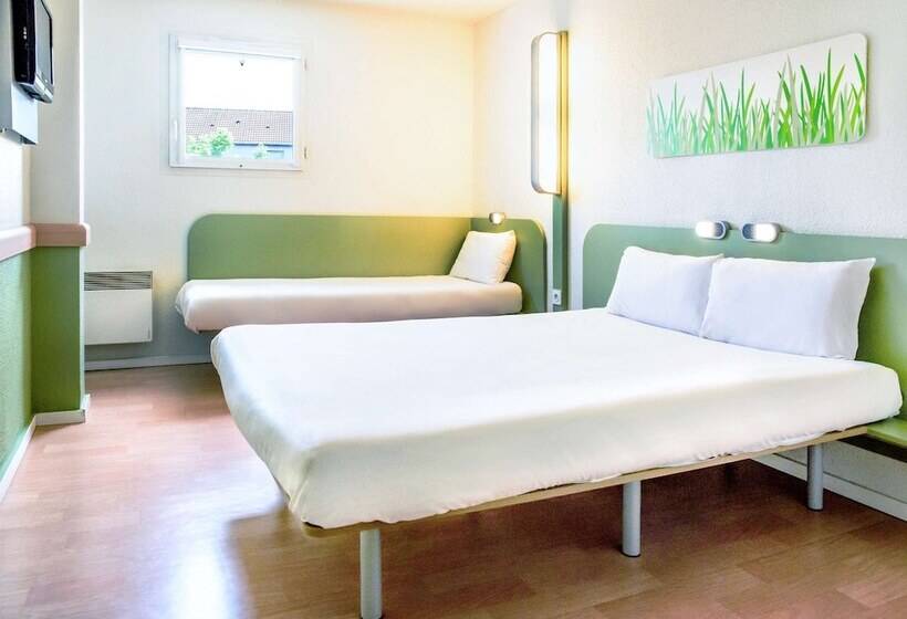 Номер Стандарт Трехместный, Ibis Budget Valenciennes Petiteforet