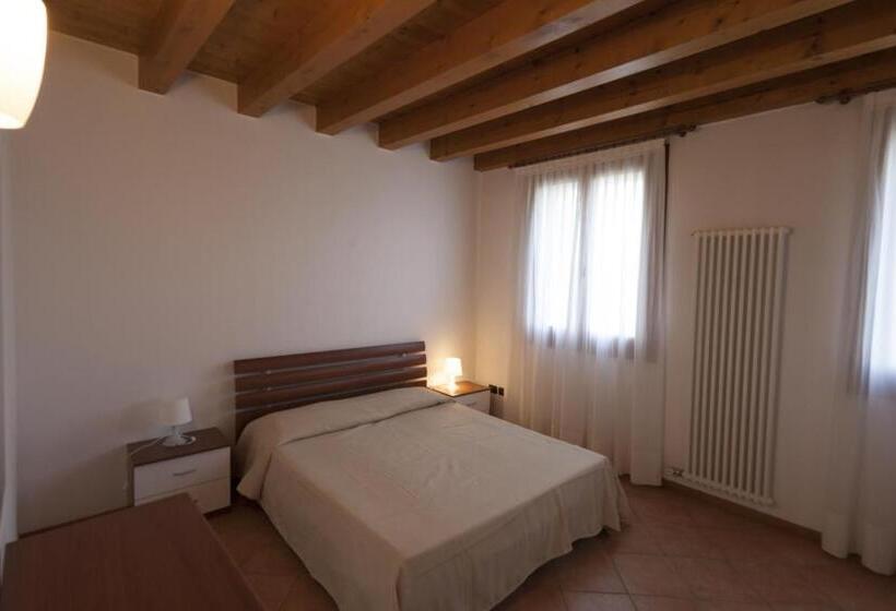 اتاق استاندارد سه نفره, Locanda Veneta