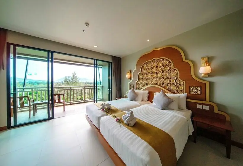 اتاق لوکس, Maikhao Palm Beach Resort Sha Plus