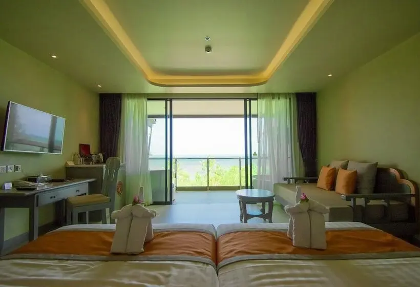 اتاق لوکس با چشمانداز دریا, Maikhao Palm Beach Resort Sha Plus