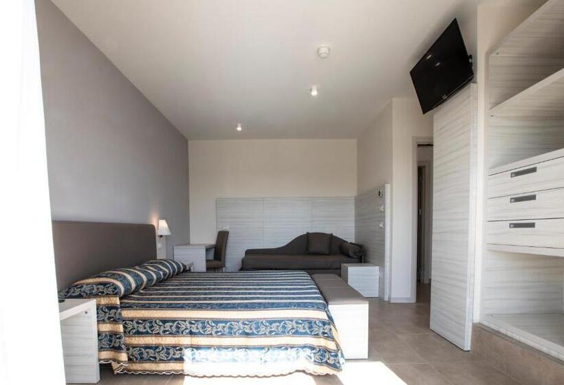 غرفة ديلوكس ثلاثية, Marco Polo