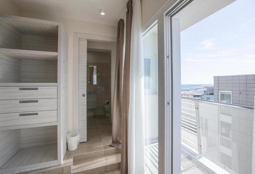 غرفة ديلوكس ثلاثية, Marco Polo