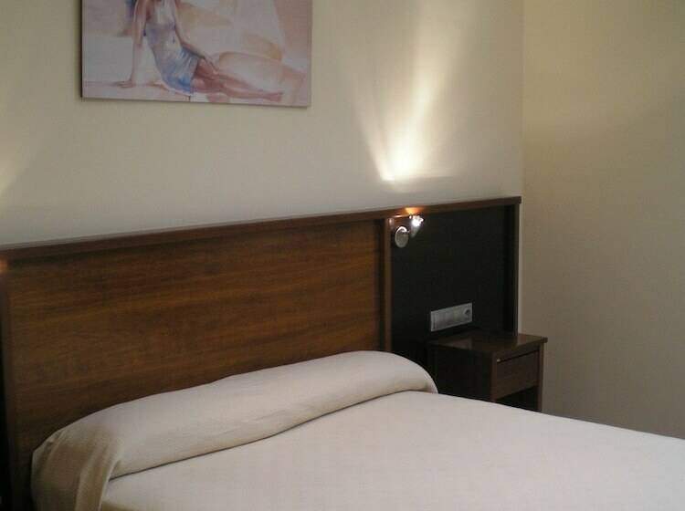 غرفة قياسية, San Cibrao