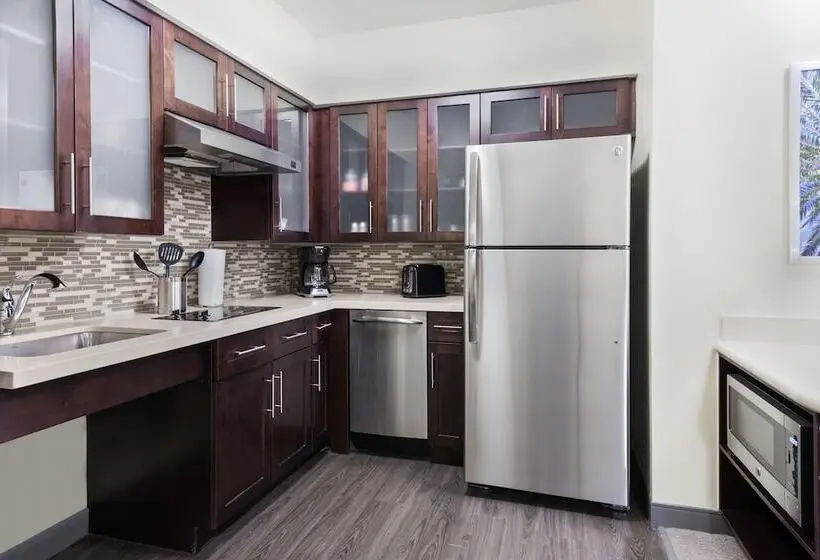 スタンダードスタジオ, Staybridge Suites   Miami International Airport, An Ihg