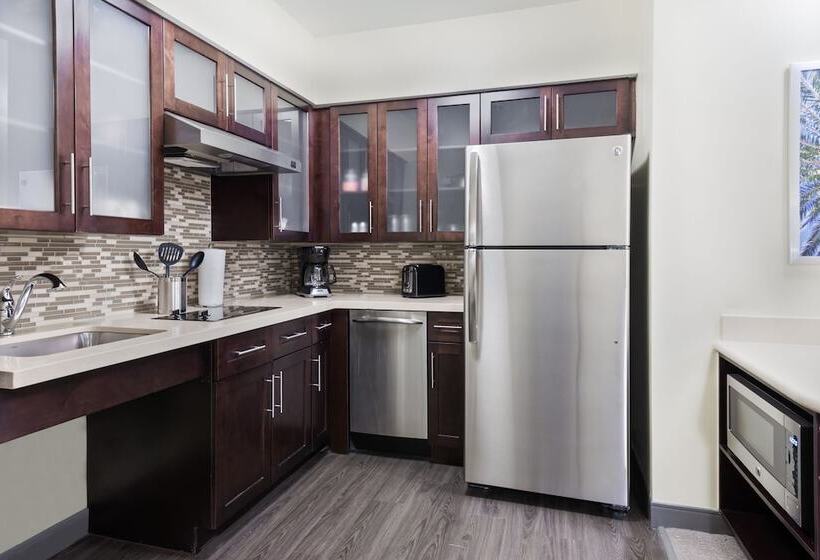带2个卧室的套房, Staybridge Suites   Miami International Airport, An Ihg
