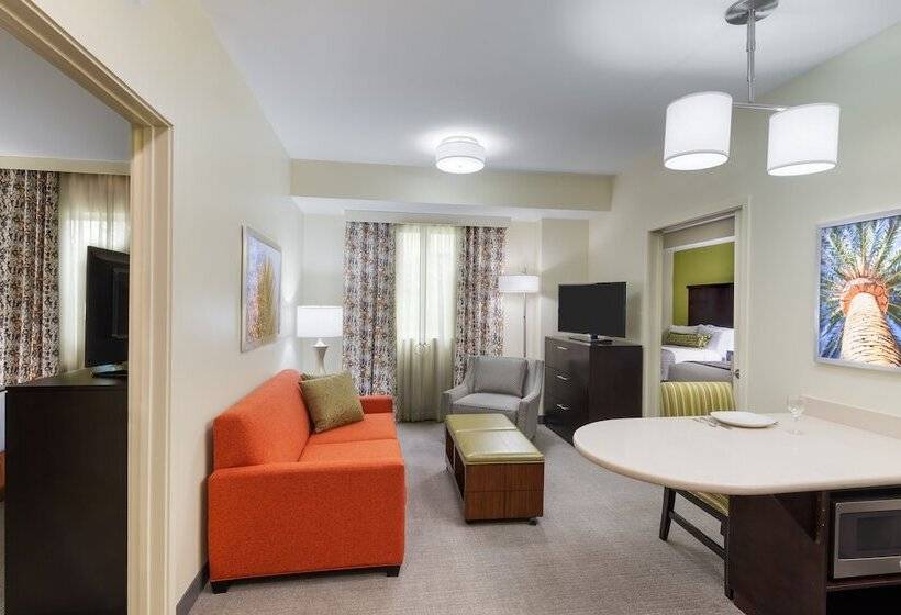 带2个卧室的套房, Staybridge Suites   Miami International Airport, An Ihg