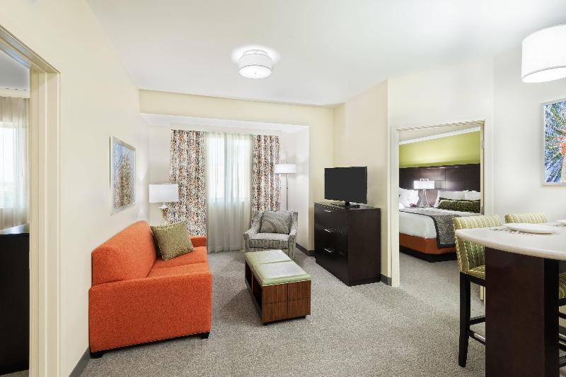 带2个卧室的套房, Staybridge Suites   Miami International Airport, An Ihg