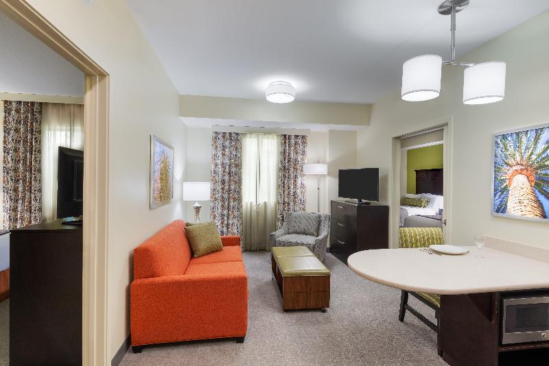 带2个卧室的套房, Staybridge Suites   Miami International Airport, An Ihg