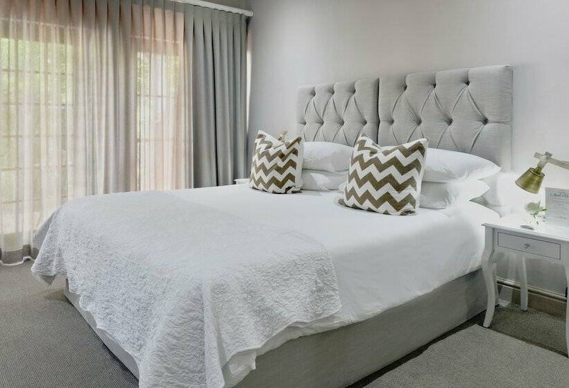 Номер Стандарт, Mont D'or Franschhoek