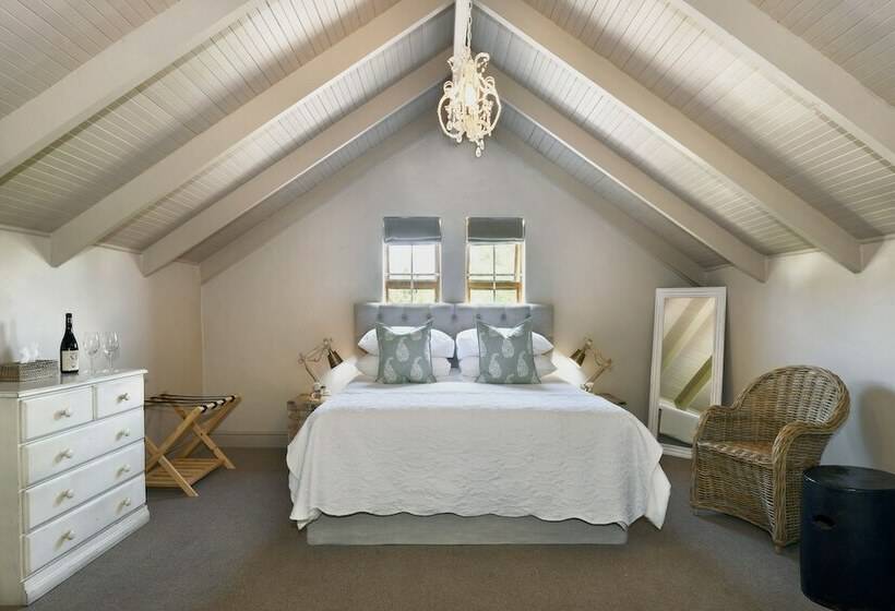 Номер Стандарт, Mont D'or Franschhoek