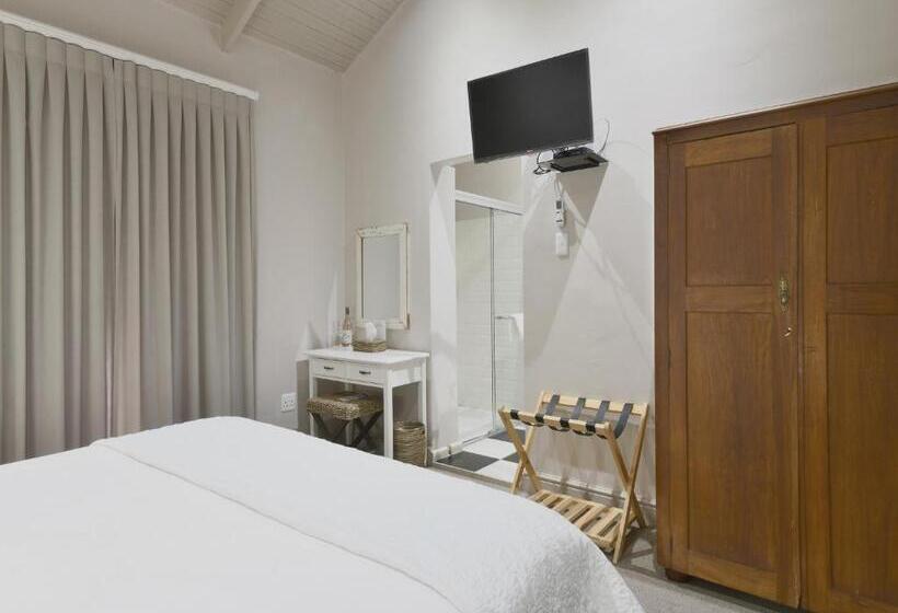 Номер Стандарт, Mont D'or Franschhoek