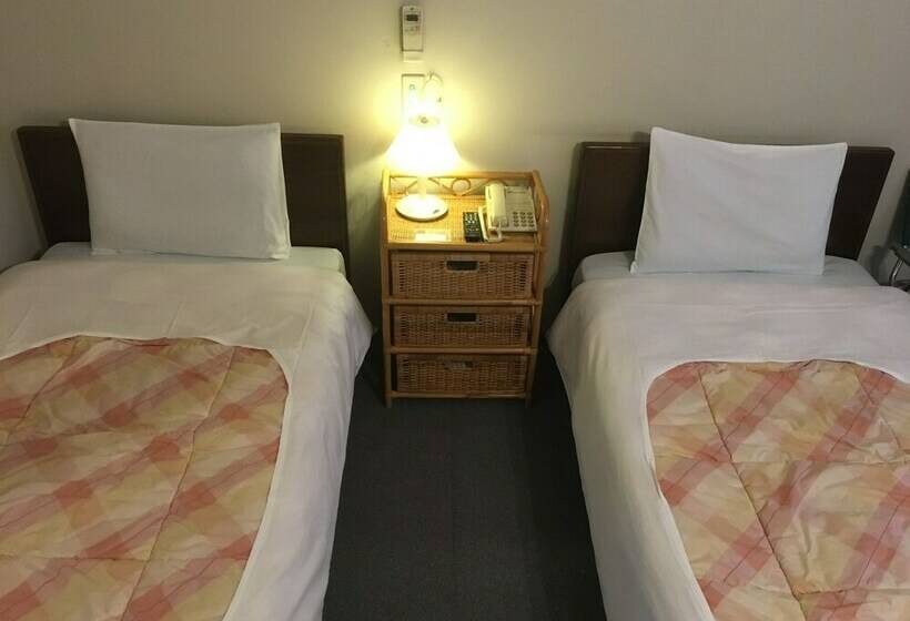 スタンダードルーム, Pension Good Luck Takayama