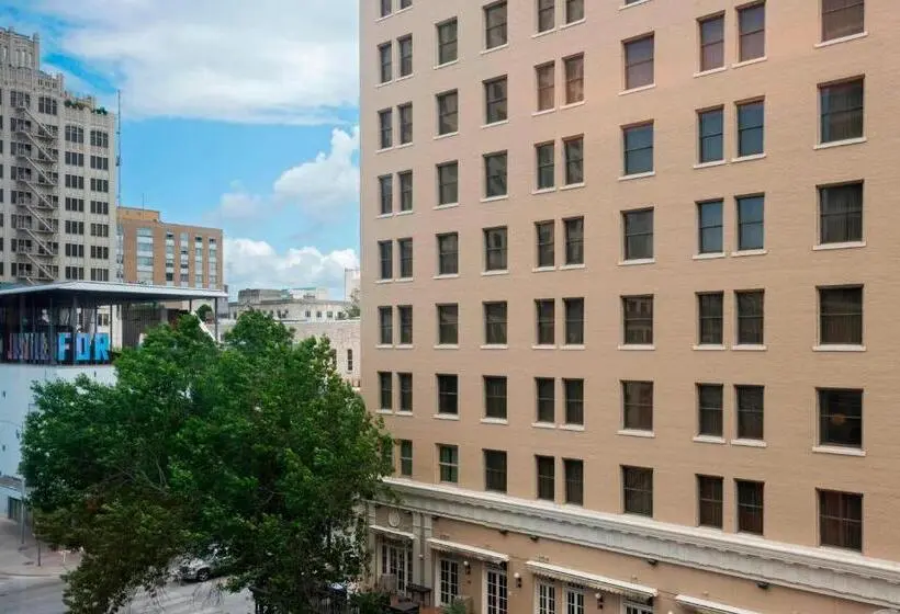 スタンダードルーム, Aloft Austin Downtown