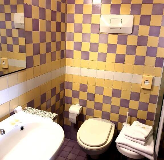 オーシャンビュースタンダードルームバルコニー付き, Antares