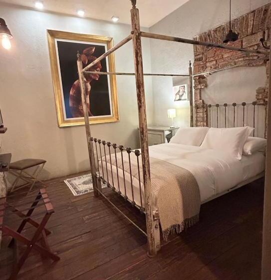 ベーシックルーム, Casa Andreu