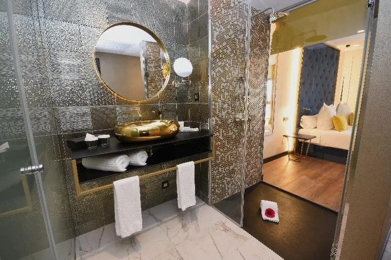 اتاق لوکس, Urbansea BEX