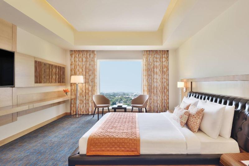 带大床的标准间, Fairfield By Marriott Amritsar