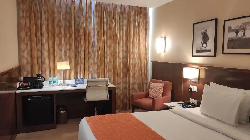 اتاق استاندارد با تخت بزرگ, Fairfield By Marriott Amritsar