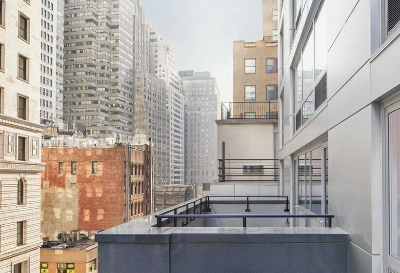 标准间带双人床, Courtyard By Marriott New York World Trade Center Area