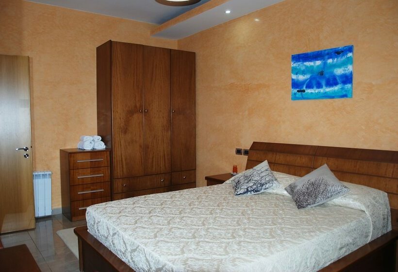 اتاق استاندارد, Gega