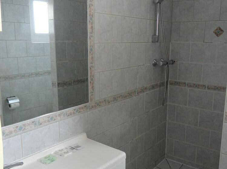 Номер Стандарт, Hôtel De La Poste