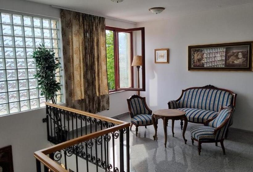 Стандартный Номер Кровать Кинг, Rooms Laura