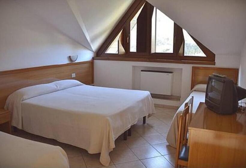 اتاق استاندارد چهار تخته, Margherita