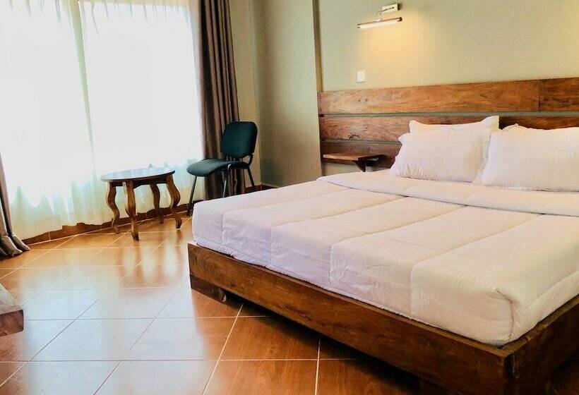 اتاق لوکس, Meley Impala