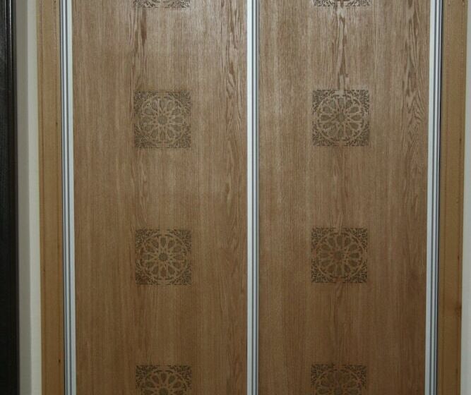 スタンダードルーム, Salime Al Khozama