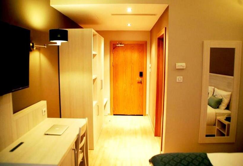 اتاق استاندارد, Le Zenith Hotel Oran