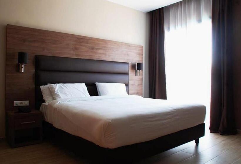 اتاق استاندارد یک نفره, Le Zenith Hotel Oran